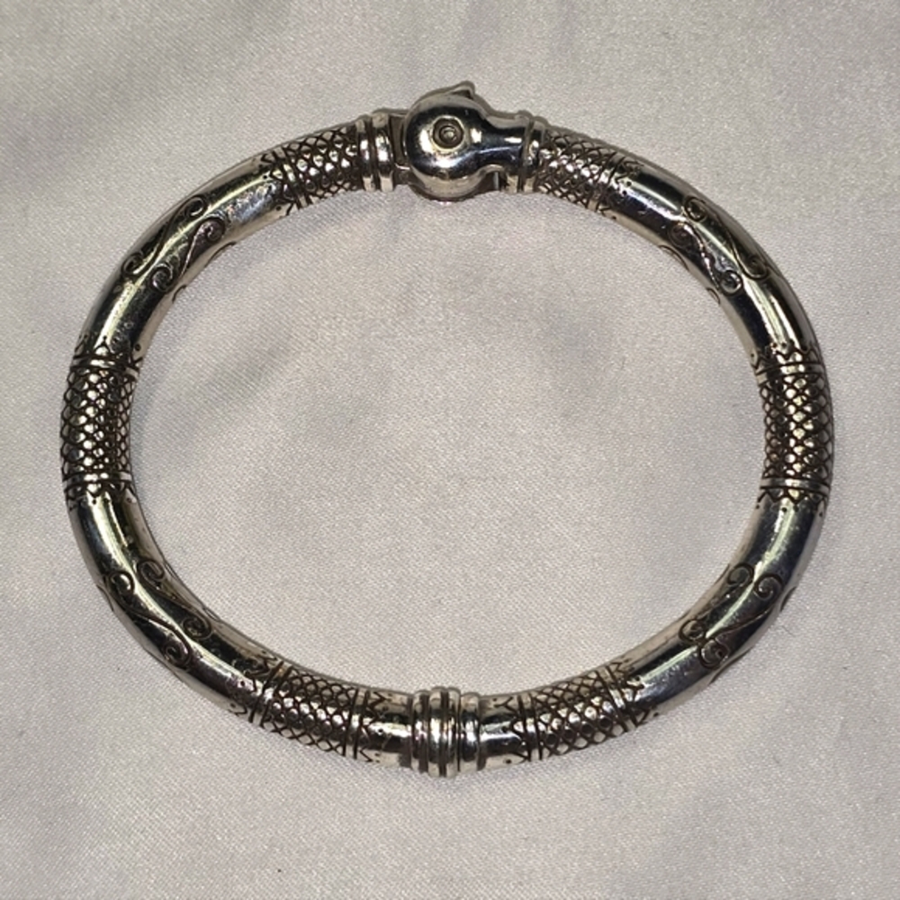 Brighton Vintage Style Silver Pl  Bangle Bracelet Snake Head Clasp Etched Design